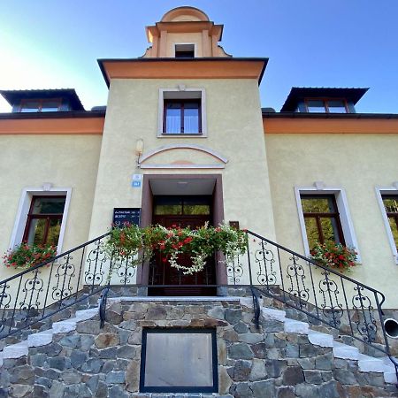 Penzion U Muflona Штернберк Экстерьер фото